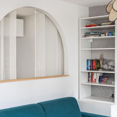 Charming Parisian Home Away From Home In The Heart Of Paris Bagian luar foto